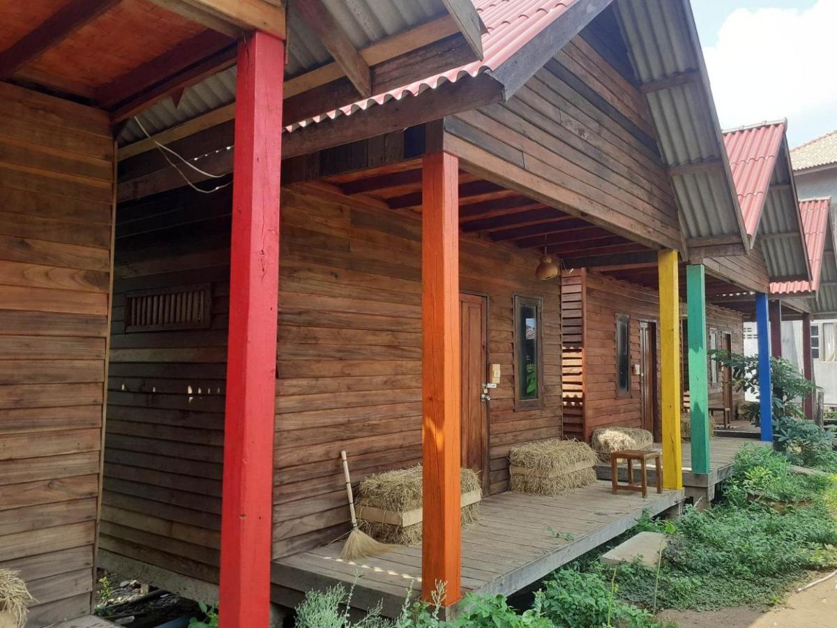 Samaki Guesthouse - Tad Lo Ban Donkhagnoung Екстер'єр фото